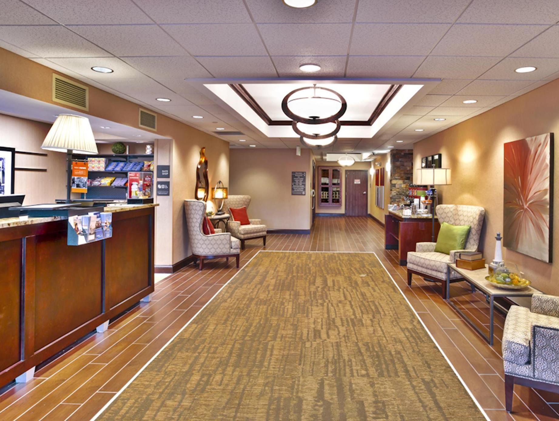 Hampton Inn Marietta Exterior photo
