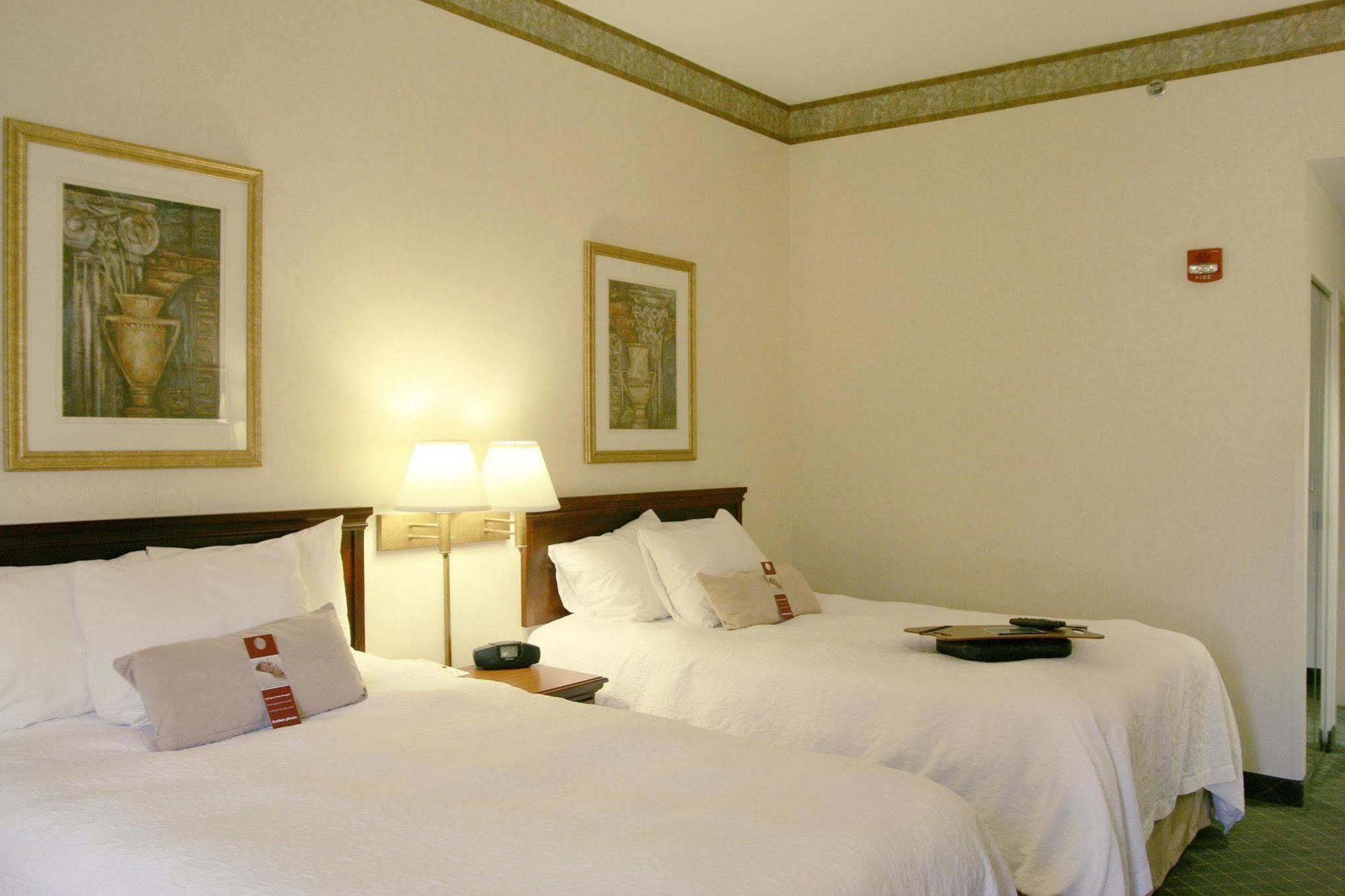 Hampton Inn Marietta Exterior photo