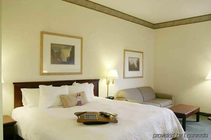 Hampton Inn Marietta Exterior photo